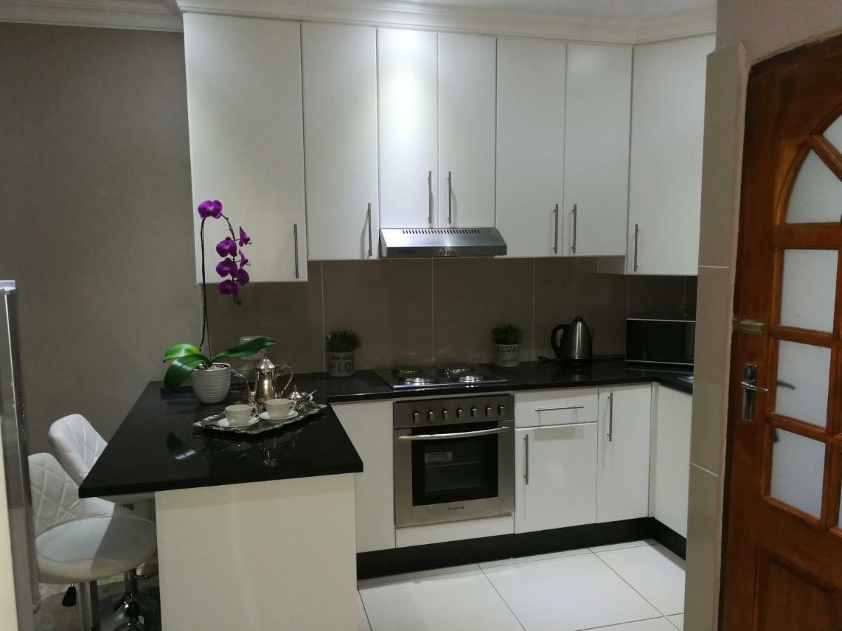 Pongola Road Self Catering Accommodation Uitenhage Buitenkant foto