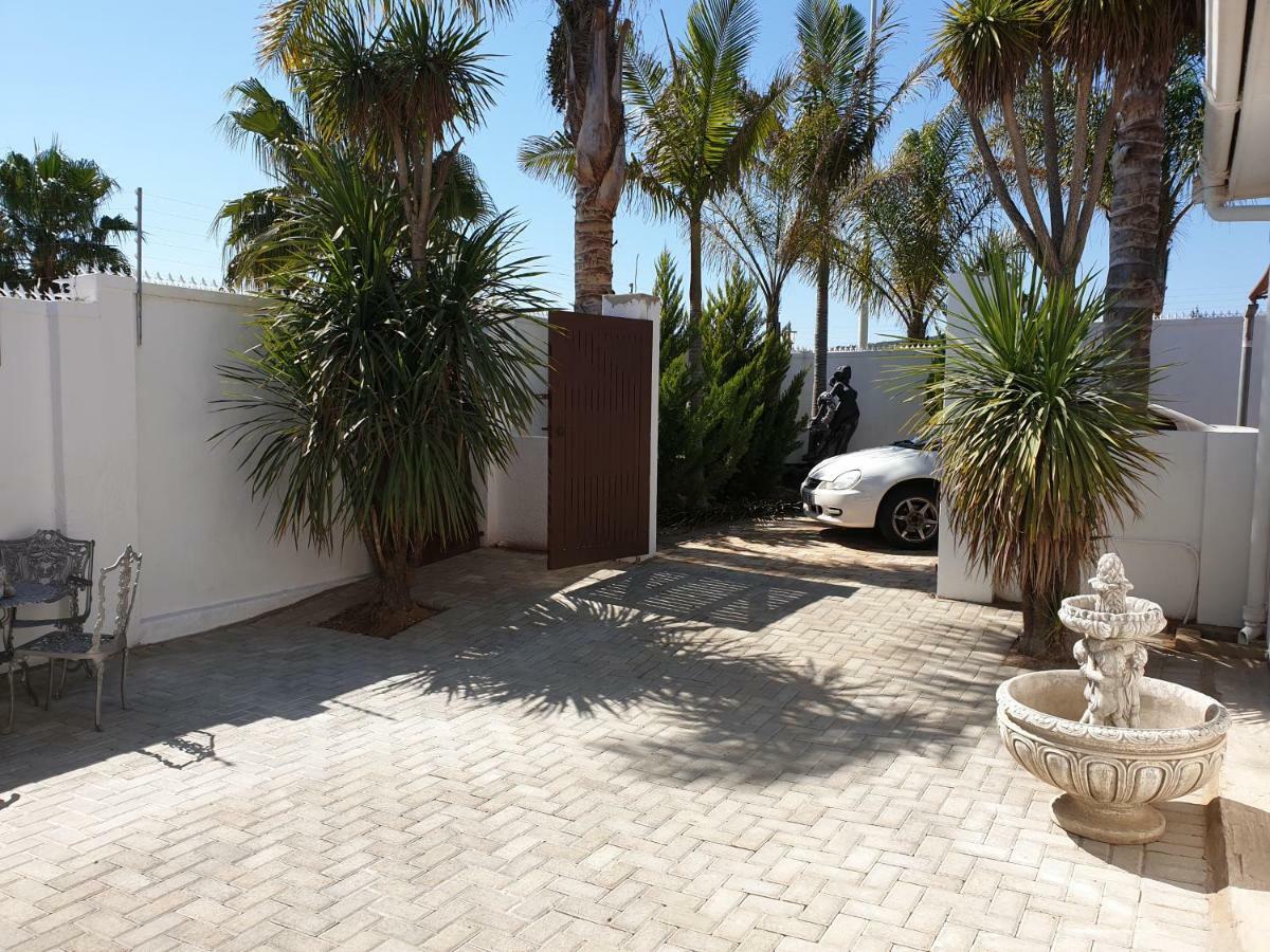 Pongola Road Self Catering Accommodation Uitenhage Buitenkant foto