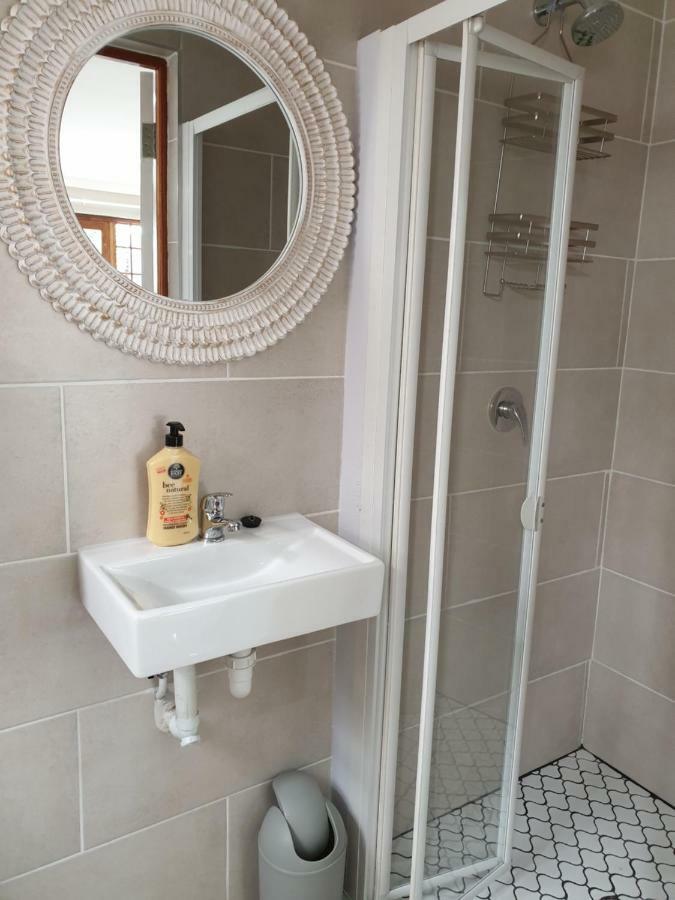 Pongola Road Self Catering Accommodation Uitenhage Buitenkant foto
