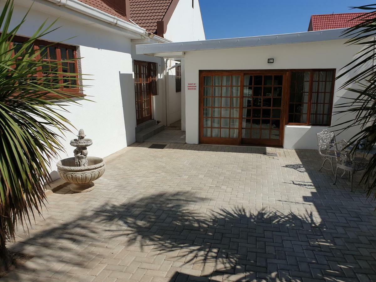 Pongola Road Self Catering Accommodation Uitenhage Buitenkant foto