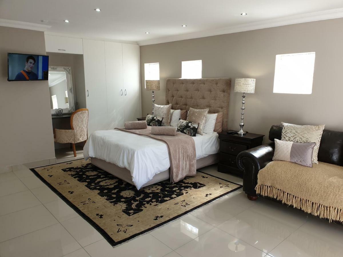 Pongola Road Self Catering Accommodation Uitenhage Buitenkant foto