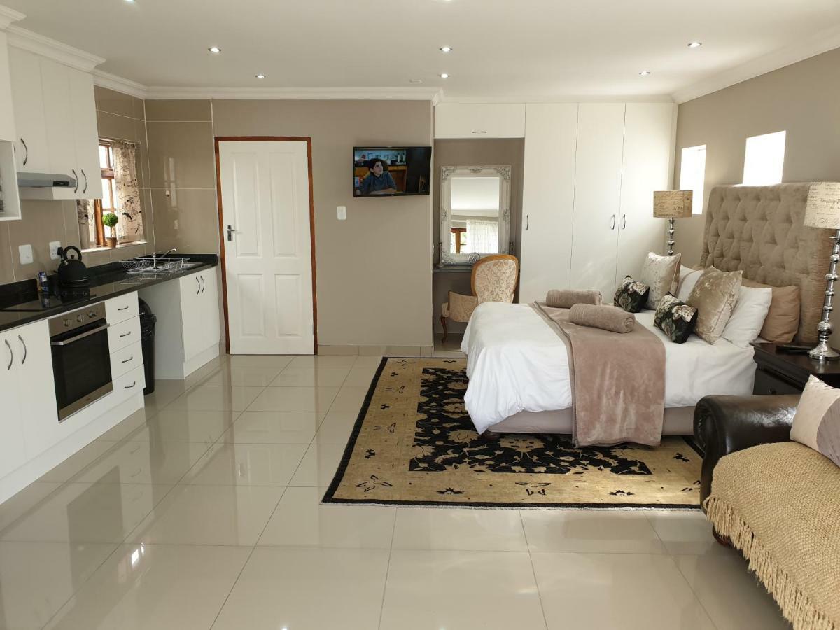 Pongola Road Self Catering Accommodation Uitenhage Buitenkant foto