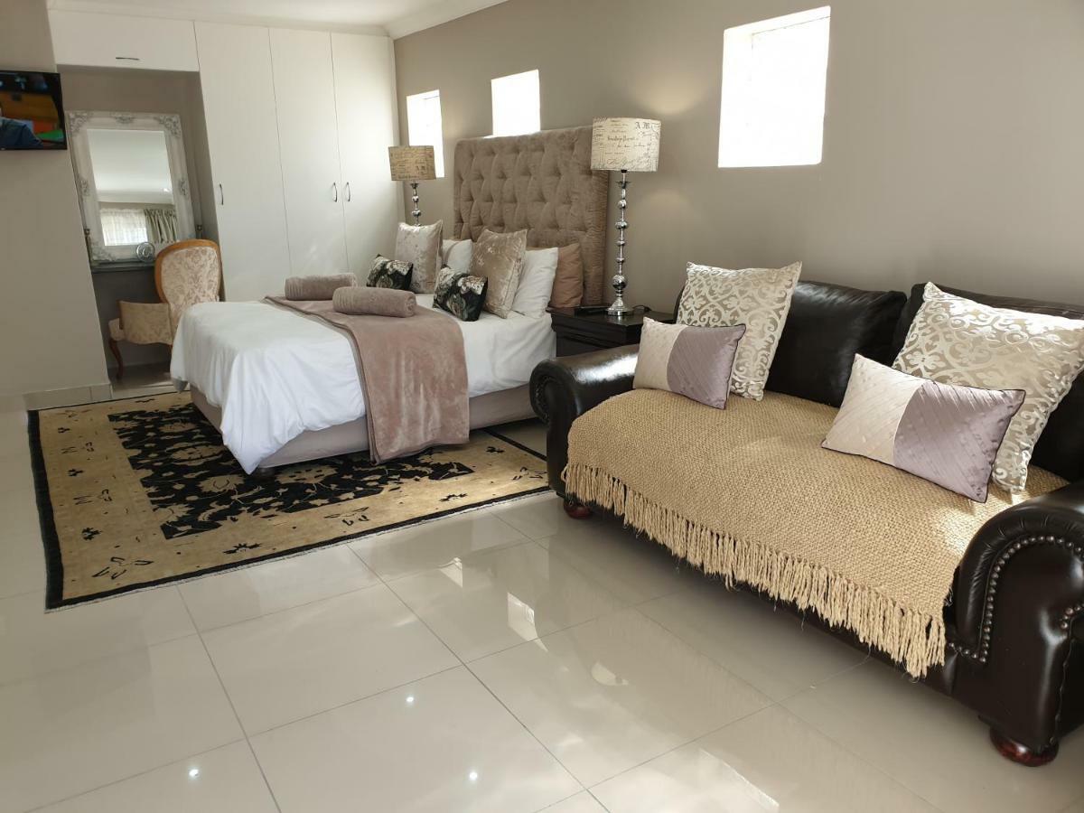 Pongola Road Self Catering Accommodation Uitenhage Buitenkant foto